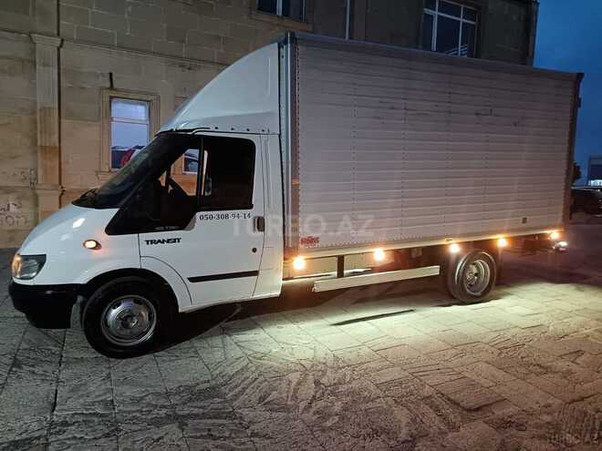 Ford Transit-6
