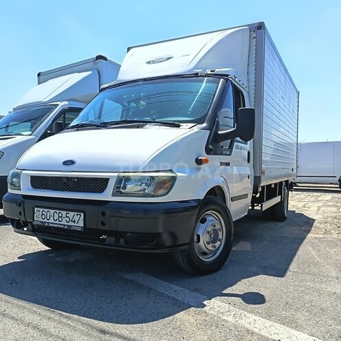 Ford Transit-2