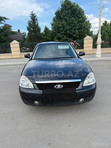 LADA (VAZ) Priora-1