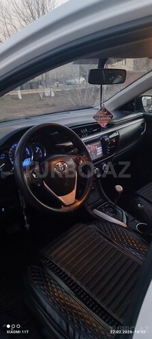Toyota Corolla-8
