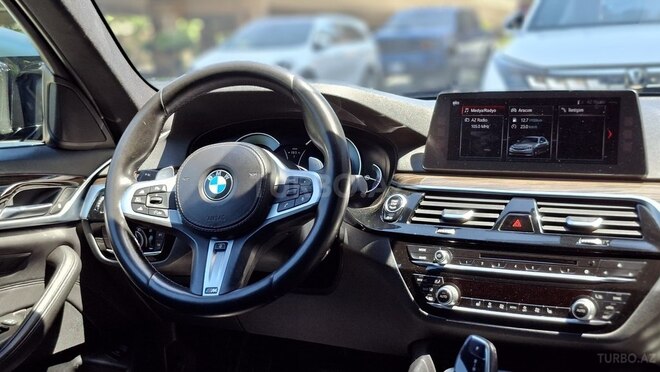 BMW 530-3