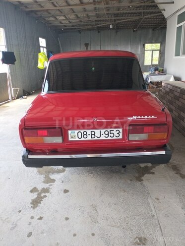 LADA (VAZ) 2107-2