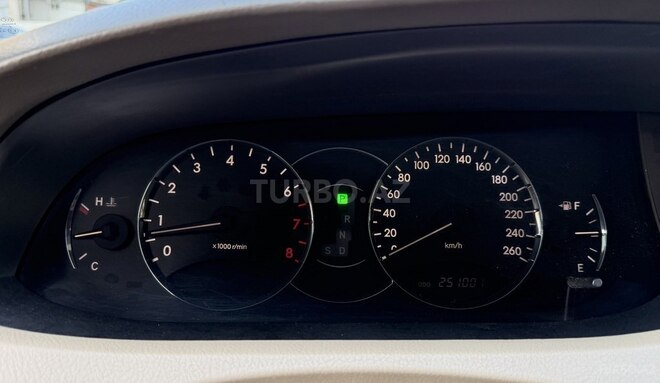 Toyota Avalon-11