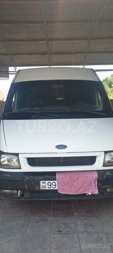 Ford Transit-1
