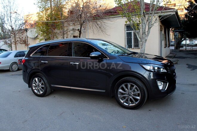 Kia Sorento-2