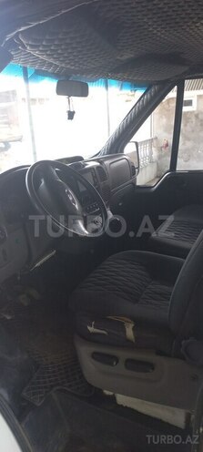 Ford Transit-8