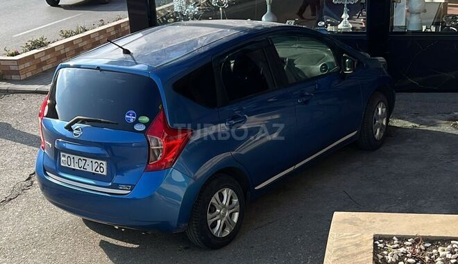 Nissan Note-5