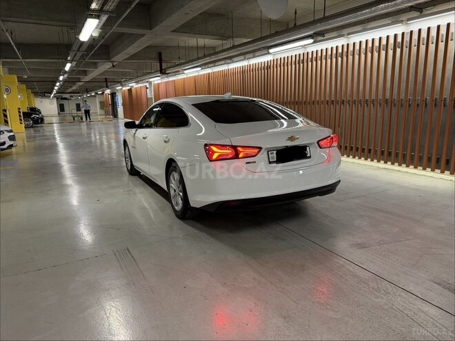 Chevrolet Malibu-3
