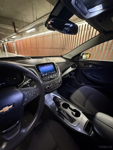 Chevrolet Malibu-6