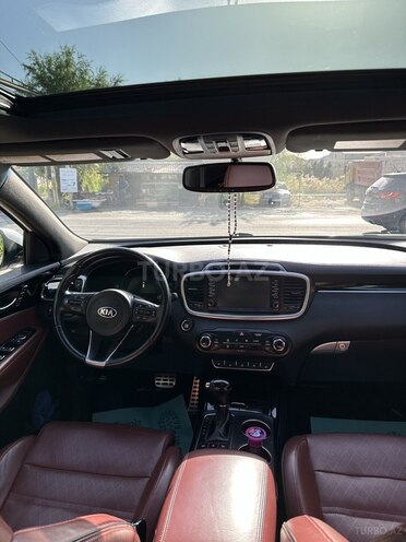 Kia Sorento-5