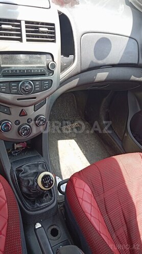 Chevrolet Aveo-7