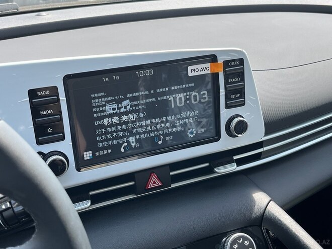 Hyundai Elantra-8