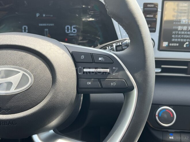 Hyundai Elantra-4