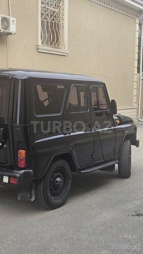 UAZ Hunter-6