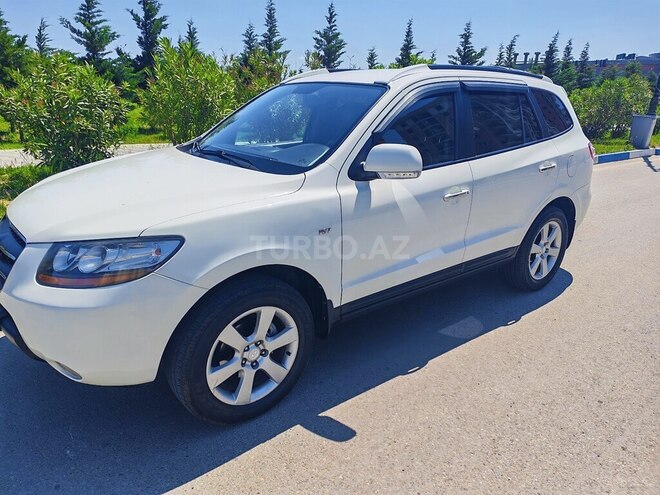 Hyundai Santa Fe-4