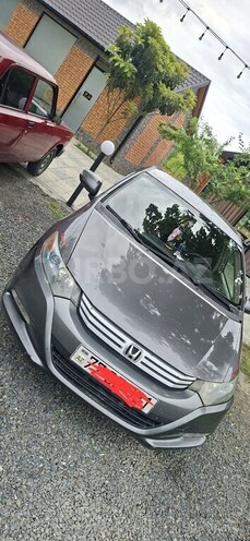 Honda Insight-1