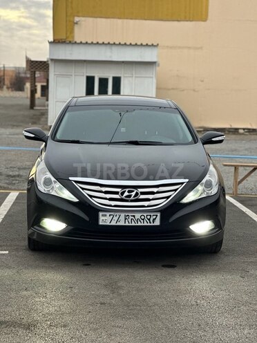 Hyundai Sonata-3