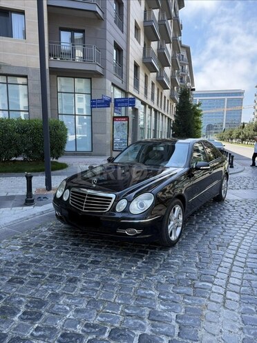 Mercedes E 300-2