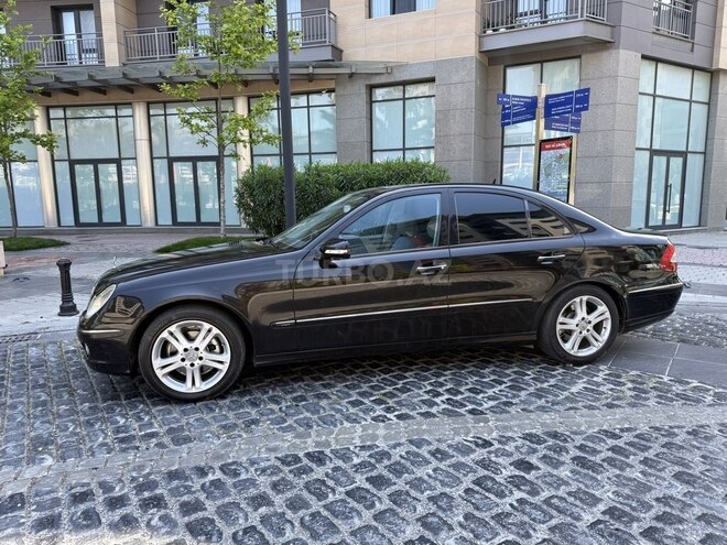 Mercedes E 300-3