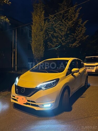 Nissan Note-1