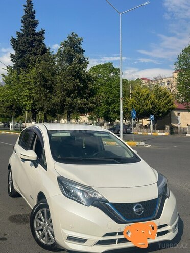 Nissan Note-3