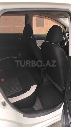 Nissan Note-9
