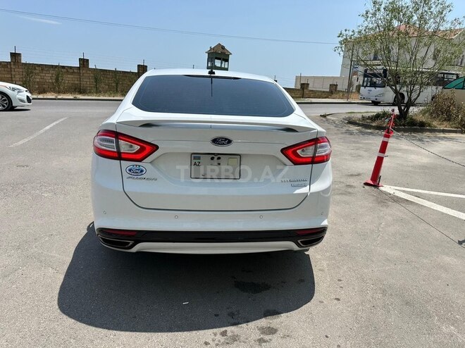 Ford Fusion (North America) 2014, 268,760 km - 2.0 l - Bakı