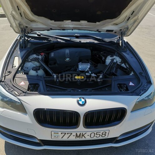BMW 528-9