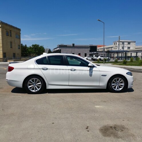 BMW 528-7