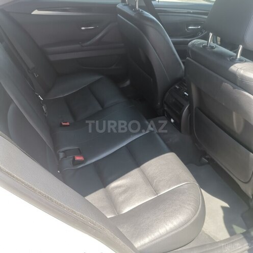 BMW 528-13