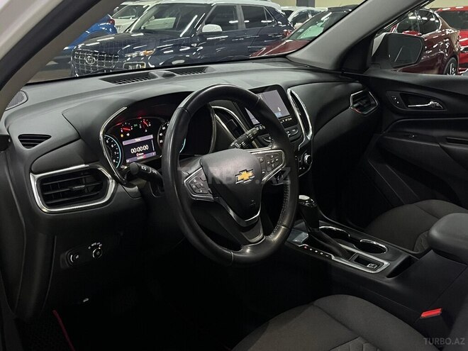 Chevrolet Equinox-12