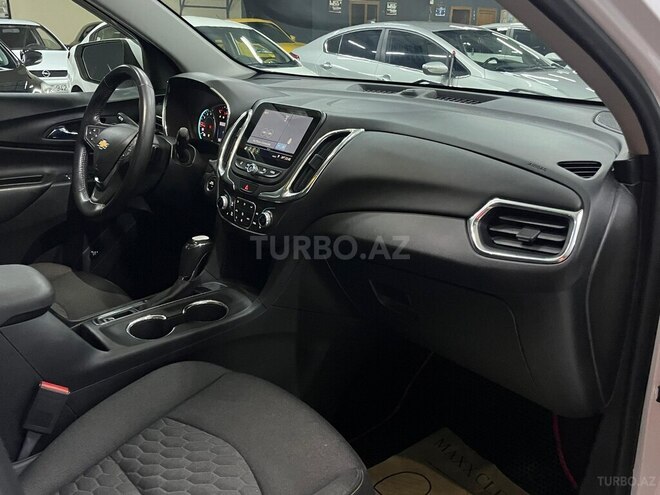 Chevrolet Equinox-11