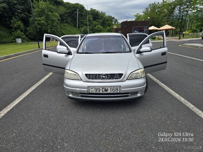 Opel Astra-1