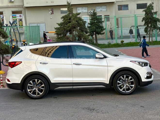 Hyundai Santa Fe-3