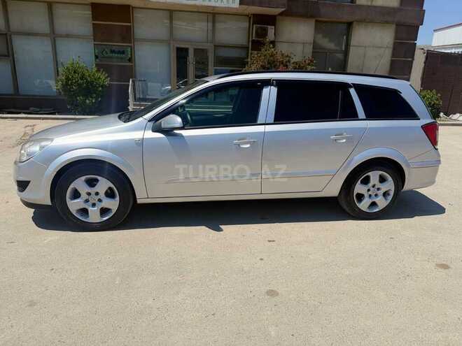 Opel Astra-2