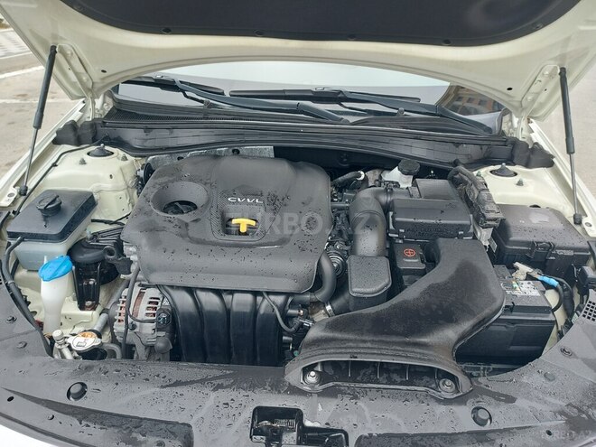 Kia K5-2