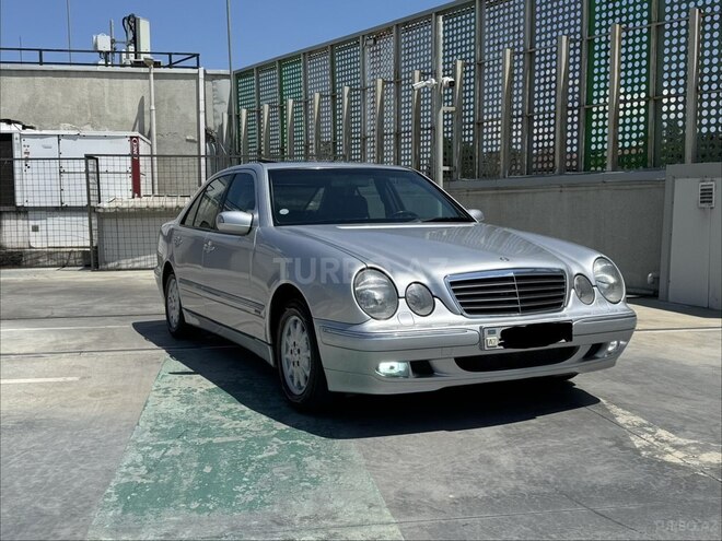 Mercedes E 220-15
