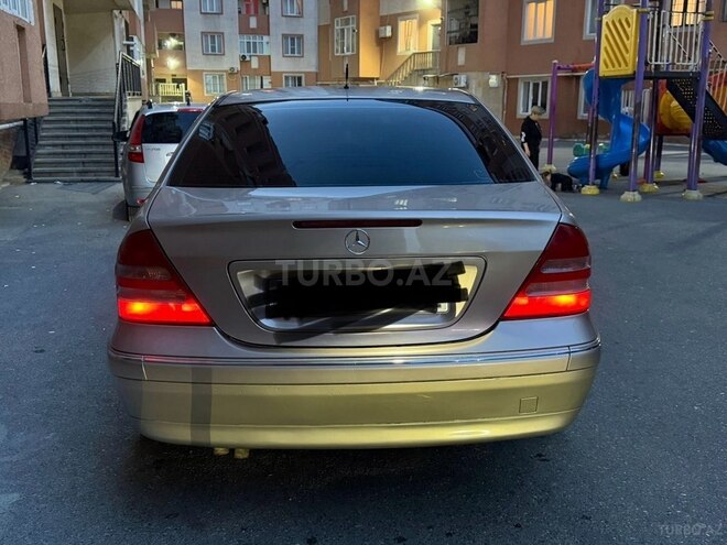 Mercedes C 240-2