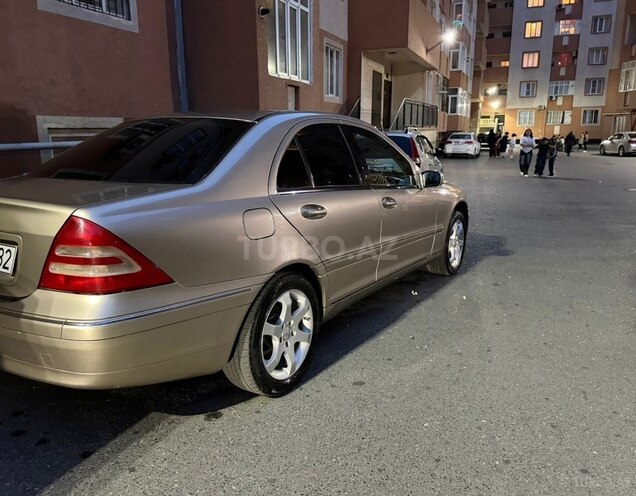 Mercedes C 240-7