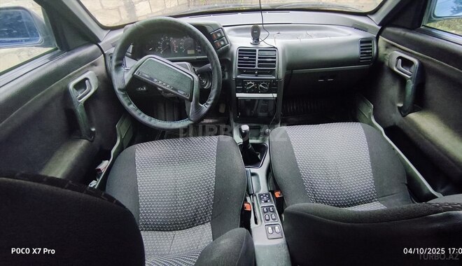 LADA (VAZ) 2112-2