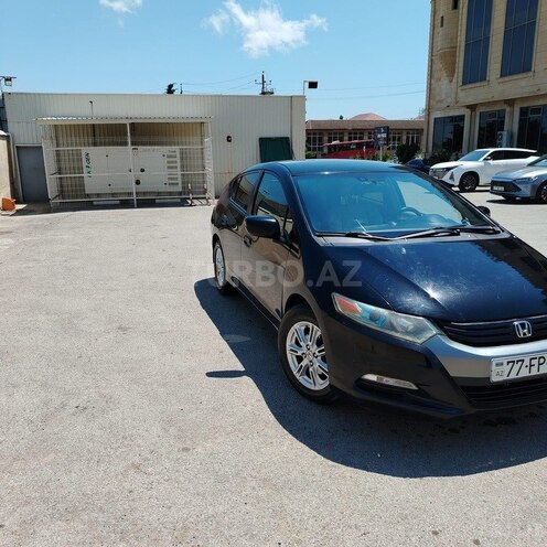 Honda Insight-3