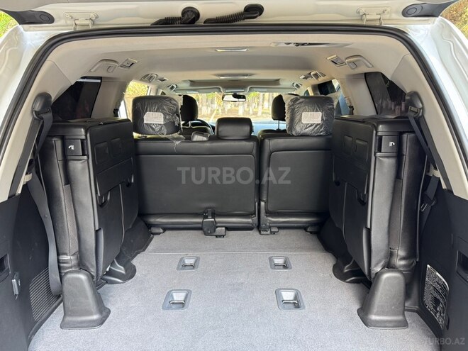 Toyota Land Cruiser-10