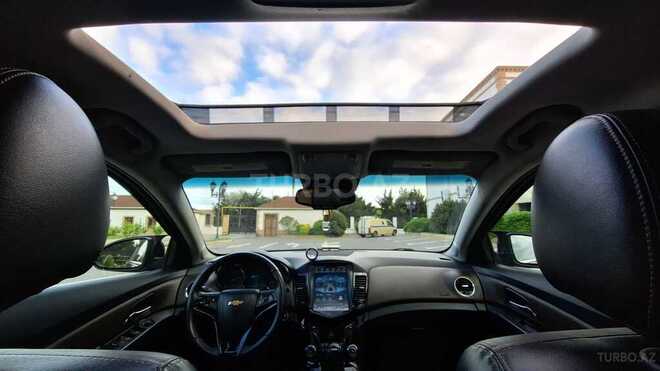Chevrolet Cruze-16