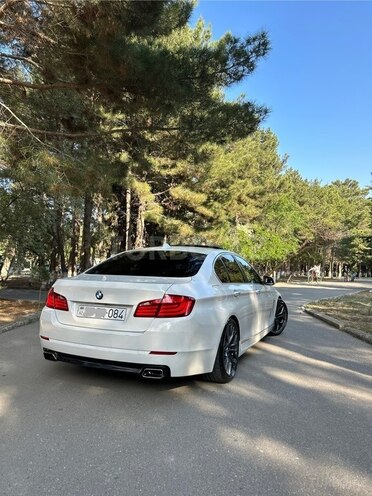 BMW 528-5
