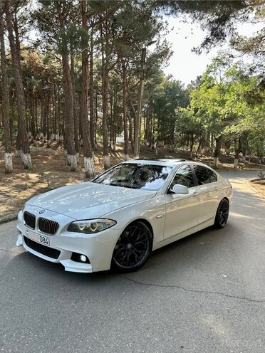 BMW 528-4