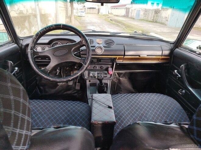 LADA (VAZ) 2106-2