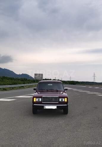 LADA (VAZ) 2107-1