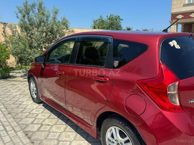 Nissan Note-5