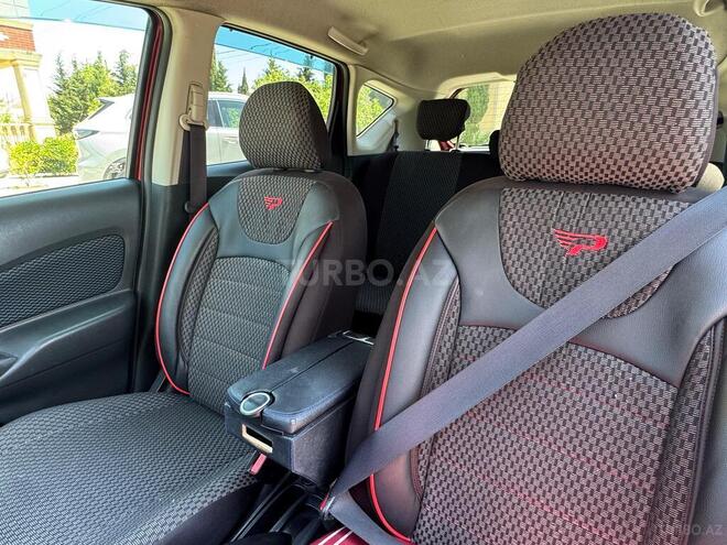 Nissan Note-15