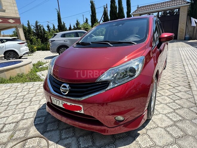 Nissan Note-2